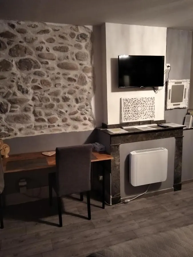 Maison De Ville Au Pied De La Montagne Noire Mazamet Francia
