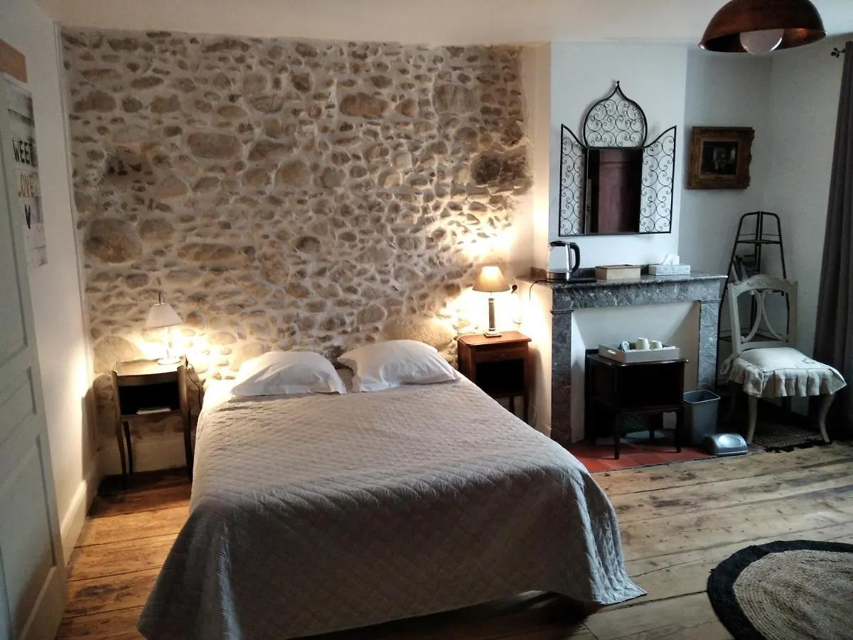Maison De Ville Au Pied De La Montagne Noire Mazamet Bed & Breakfast